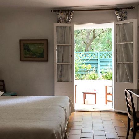 ホテル Le Manoir De ポール・クロ エクステリア 写真