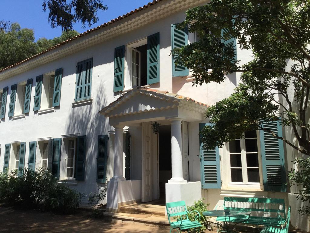 ホテル Le Manoir De ポール・クロ エクステリア 写真