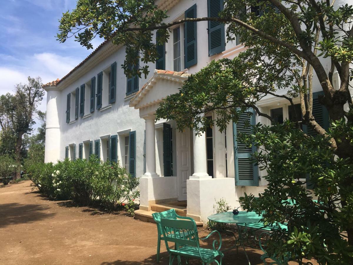 ホテル Le Manoir De ポール・クロ エクステリア 写真