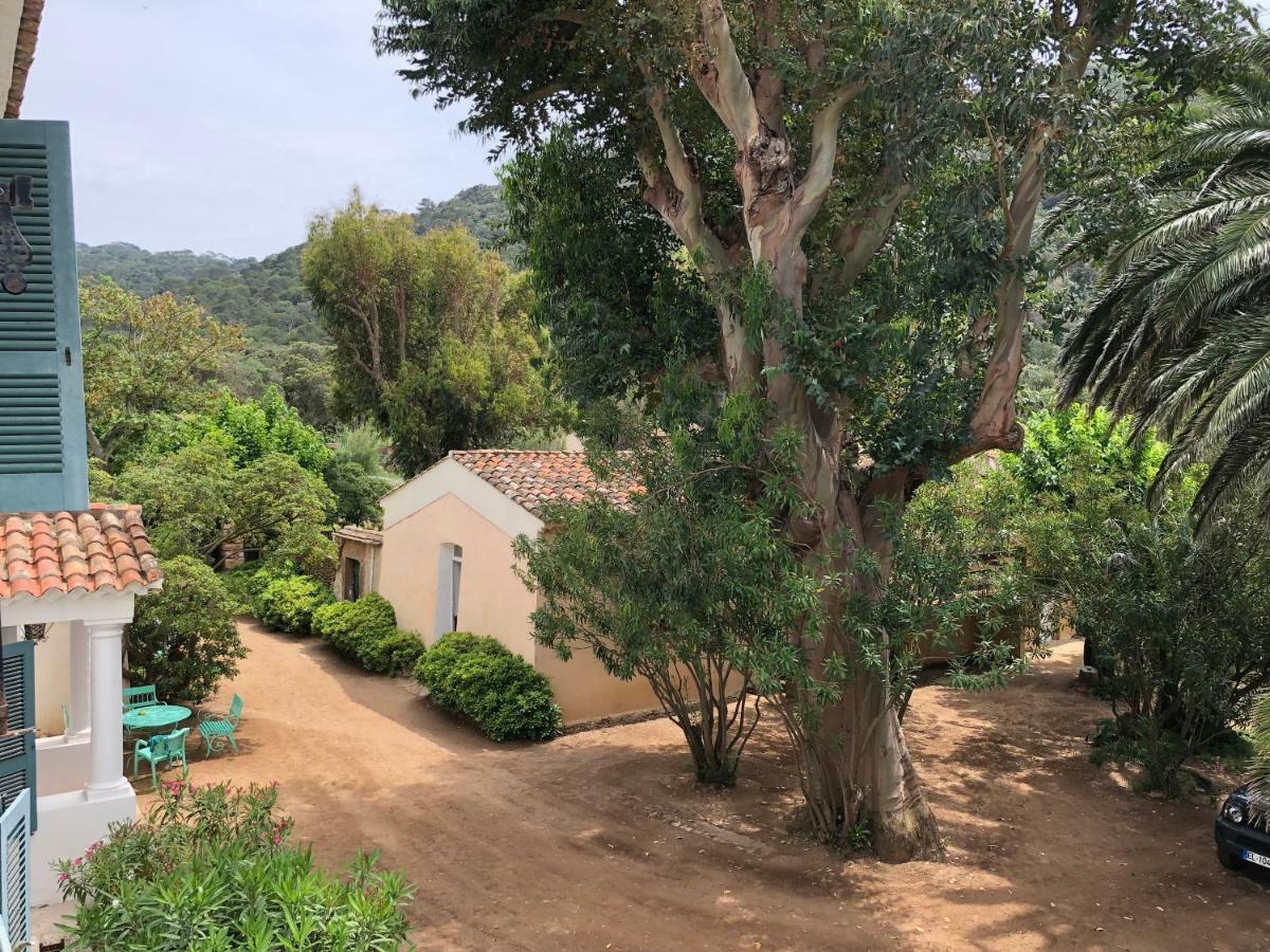 ホテル Le Manoir De ポール・クロ エクステリア 写真